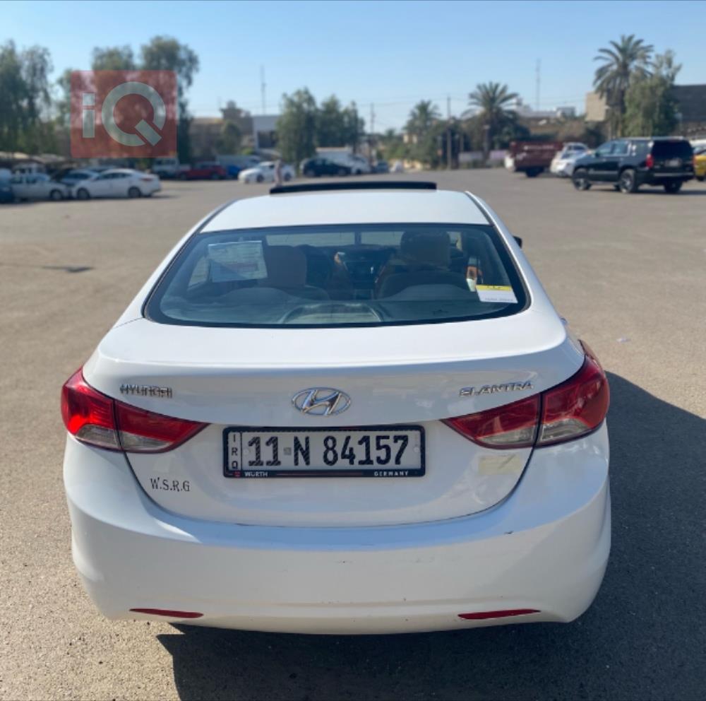 هیوندای ئەلەنترا